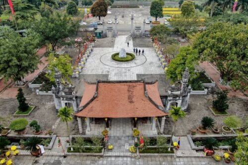 Đền Hai Bà Trưng: Chốn Tâm Linh Và Hào Khí Ngàn Năm