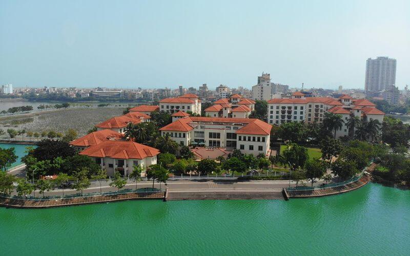 Tận Hưởng Không Gian Sống Đẳng Cấp Tại Diamond Westlake Suites Hà Nội