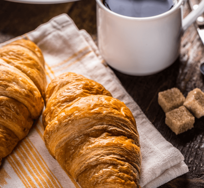 Cham Cham – Tiệm Bánh Khiến Bạn Muốn Quay Lại Thêm Một Lần Nữa