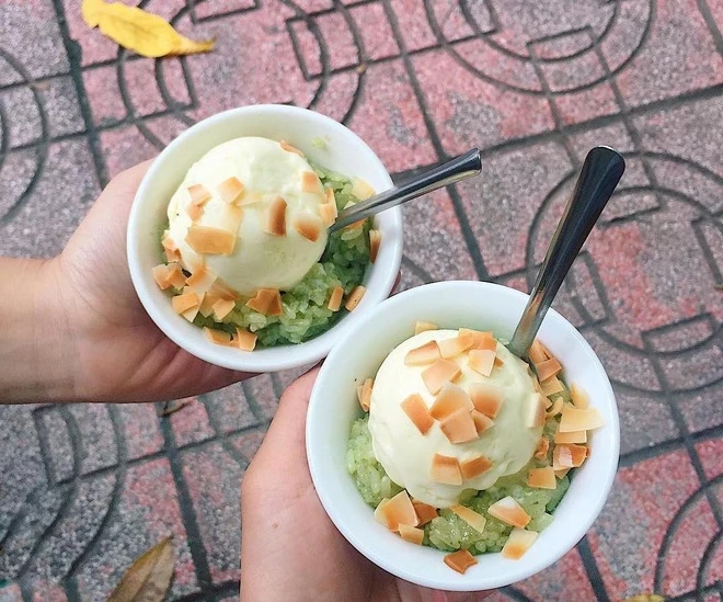 Khám Phá Món Kem Xôi Ngon Nhất Ninh Bình Tại Quán Thanh Hằng