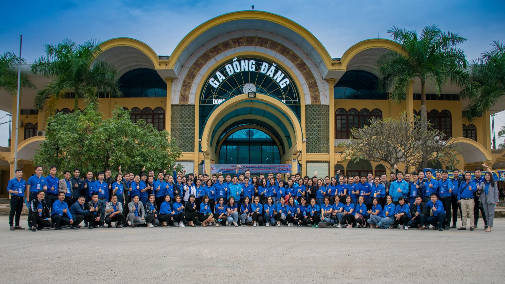 Cửa khẩu quốc tế Hữu Nghị Quan