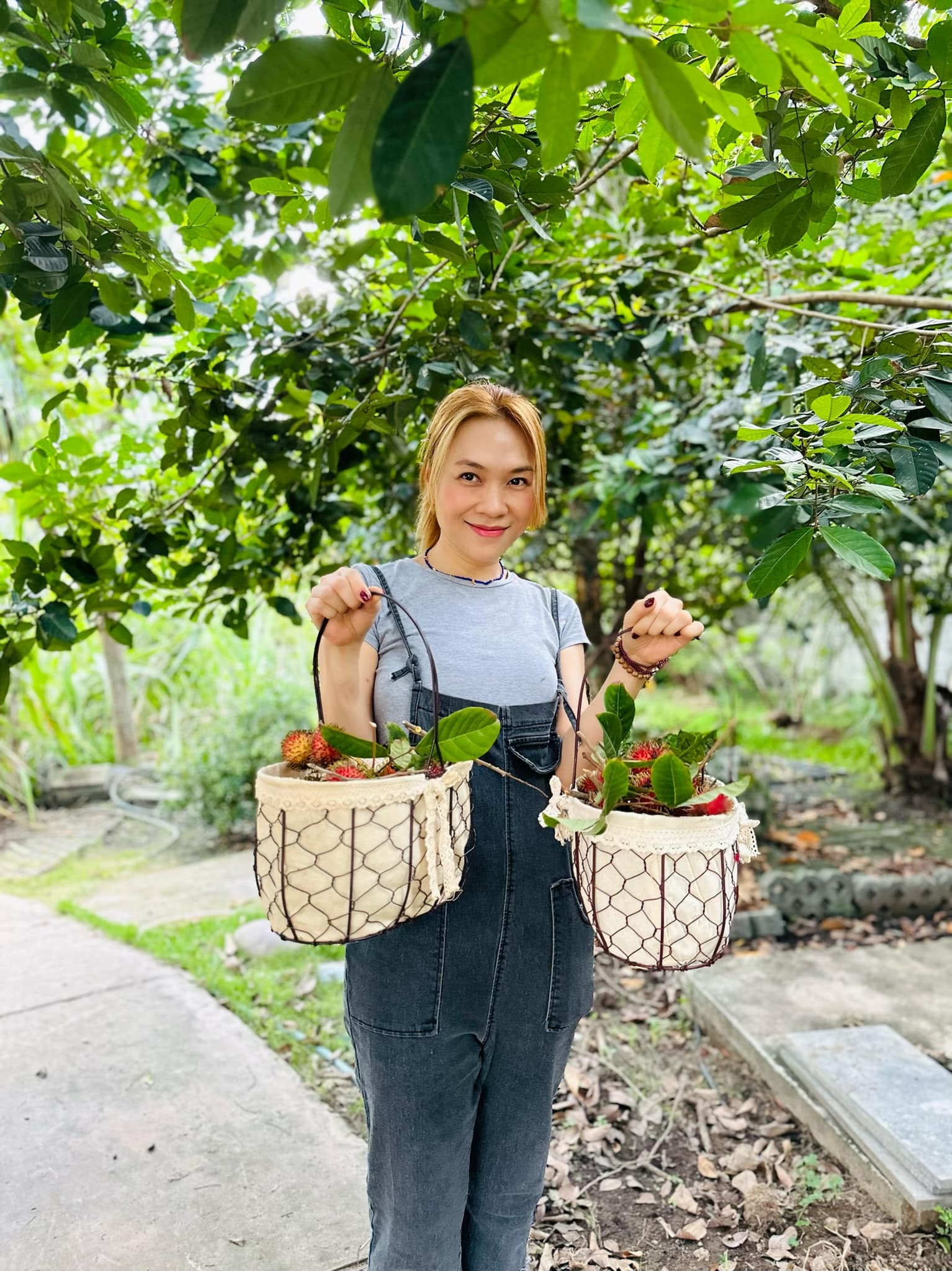 SELLING SECURITY & ENTERPRISE ATTRAY