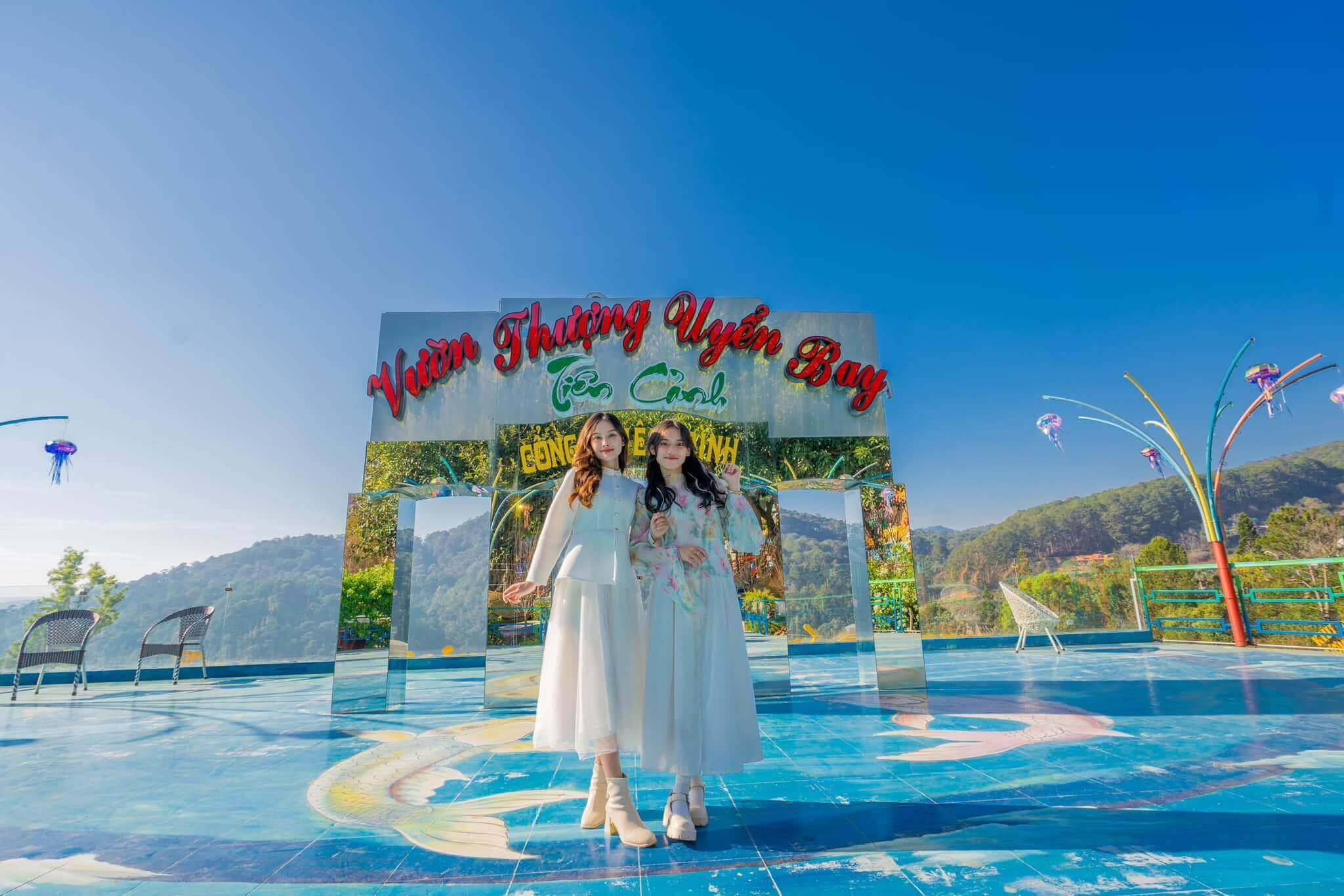 Vườn thượng uyển bay Đà Lạt