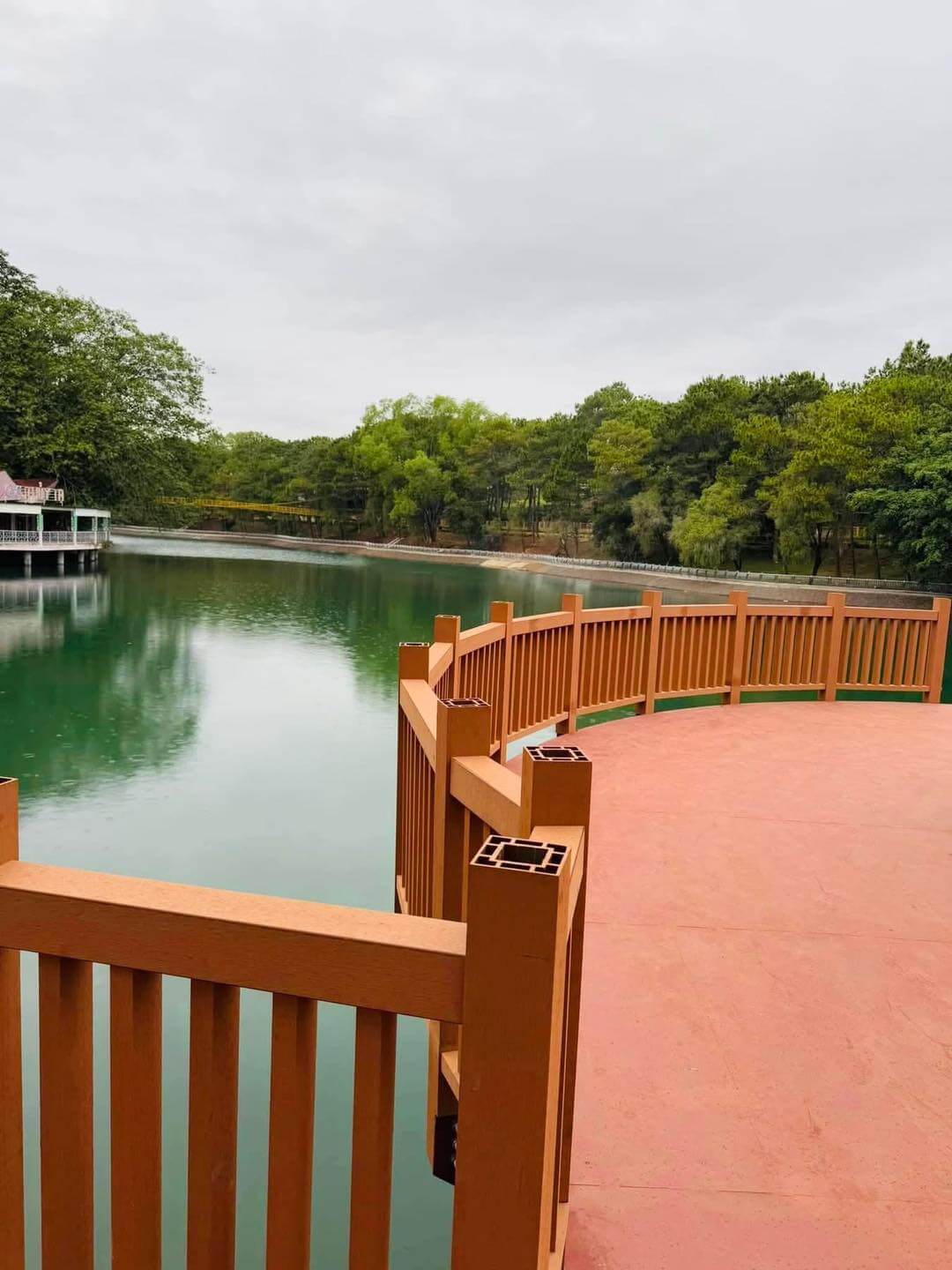 탐험하기에 가장 이상적인 시간은 내년 11 월부터 4 월까지 건기입니다.