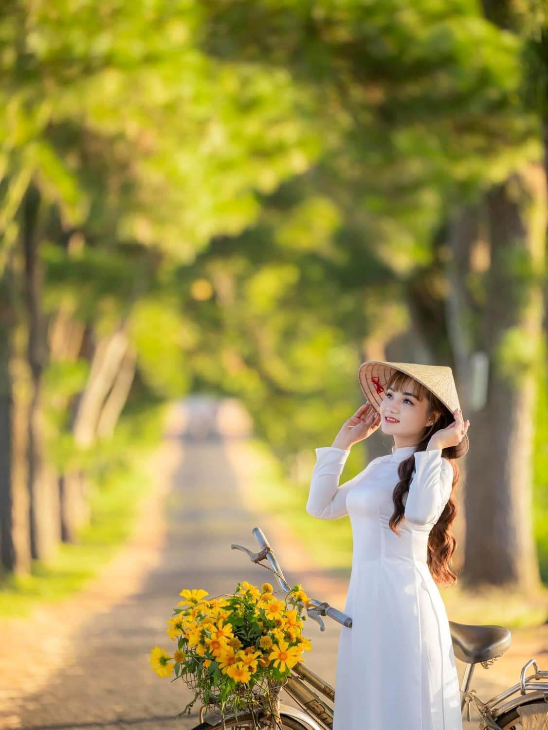 백 -세일의 집의 아름다움은 여전히 ​​사람들에게 매료되어 있으며 "가상 생활"의 취미를 가진 관광객들에게 흥미로운 목적지가됩니다.
