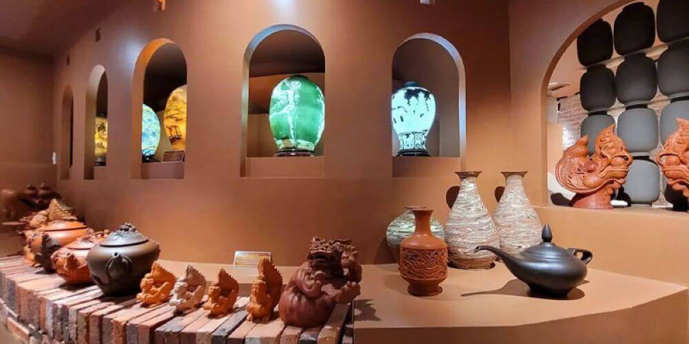 Bảo tàng gốm Bát Tràng