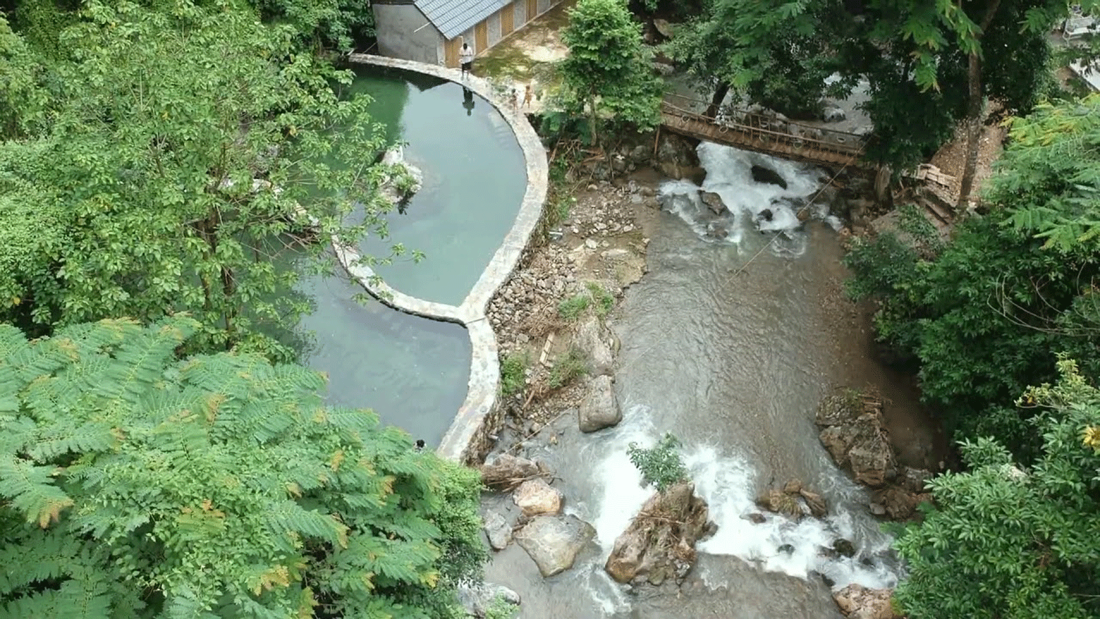 Na Hang tourist area