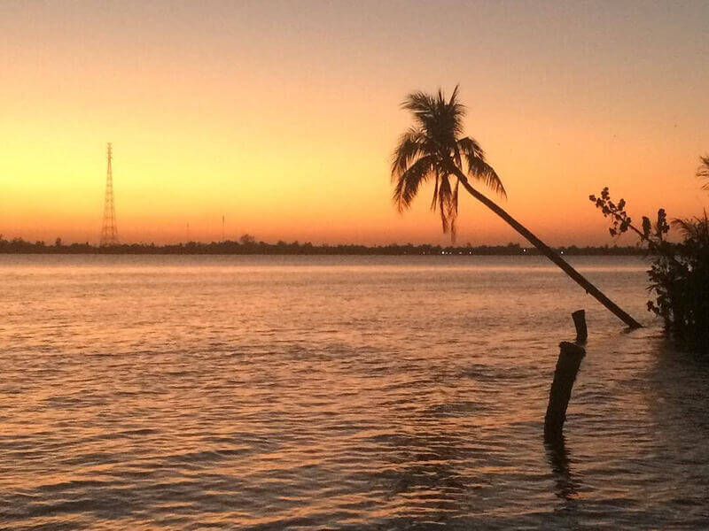この場所は、「サウスウェストナチュラルマスターピース」という名前の人々や観光客に好まれています