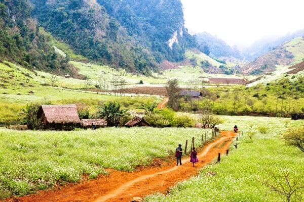 Bản làng hoang sơ mà bình dị