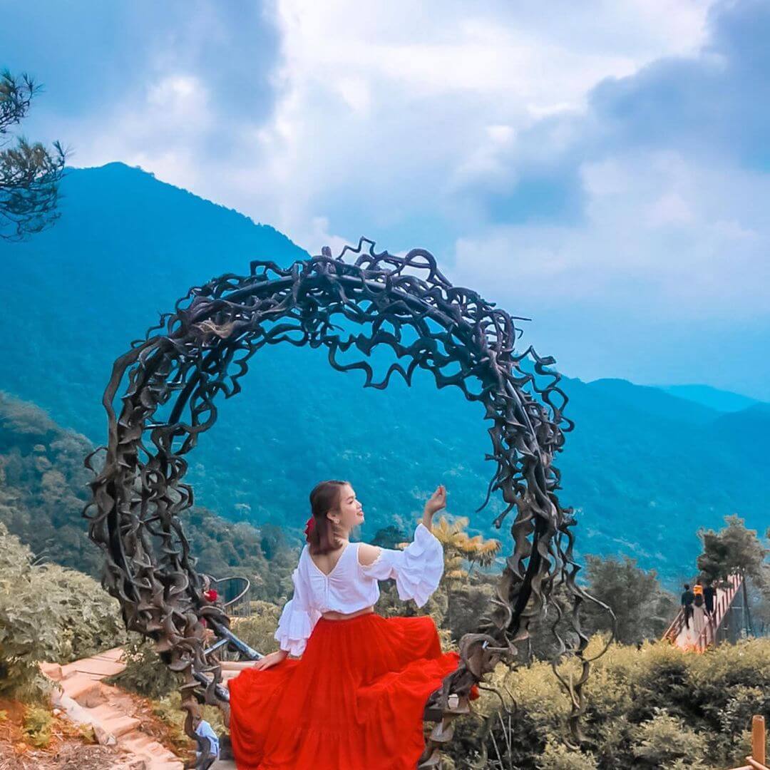 Tam Dao May Cloud Bridge