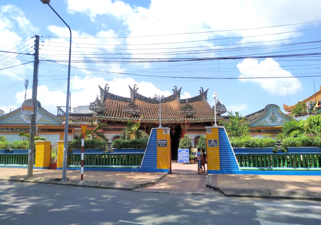 Chùa Kiến An Cung với lịch sử 100 năm tuổi.