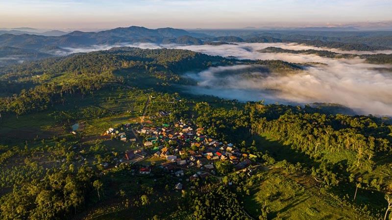 Núi Dùm - Cổng Trời