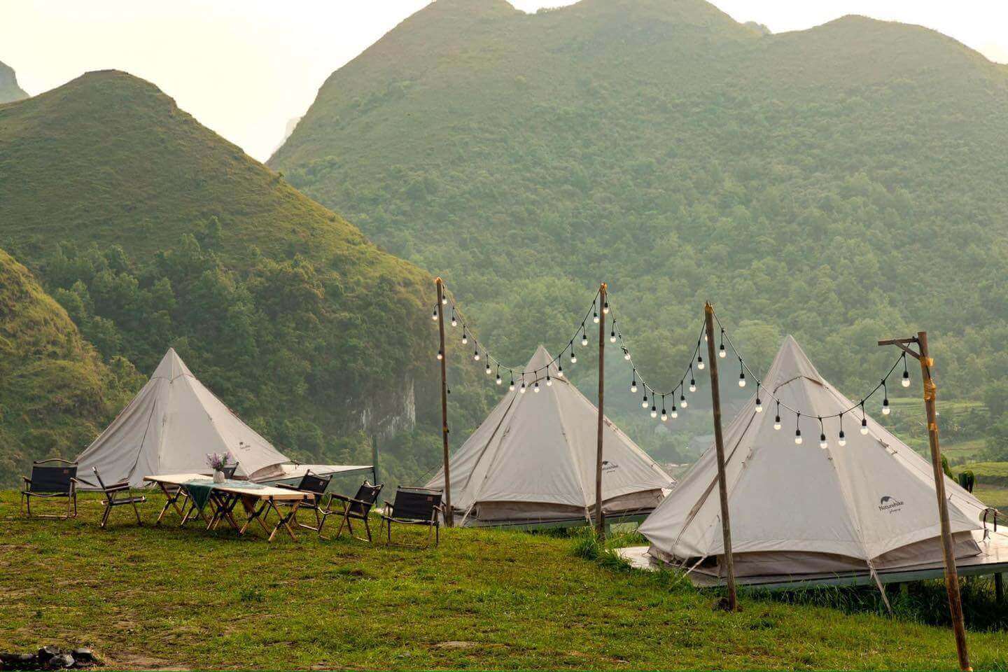 Đồi cỏ Ba Quáng