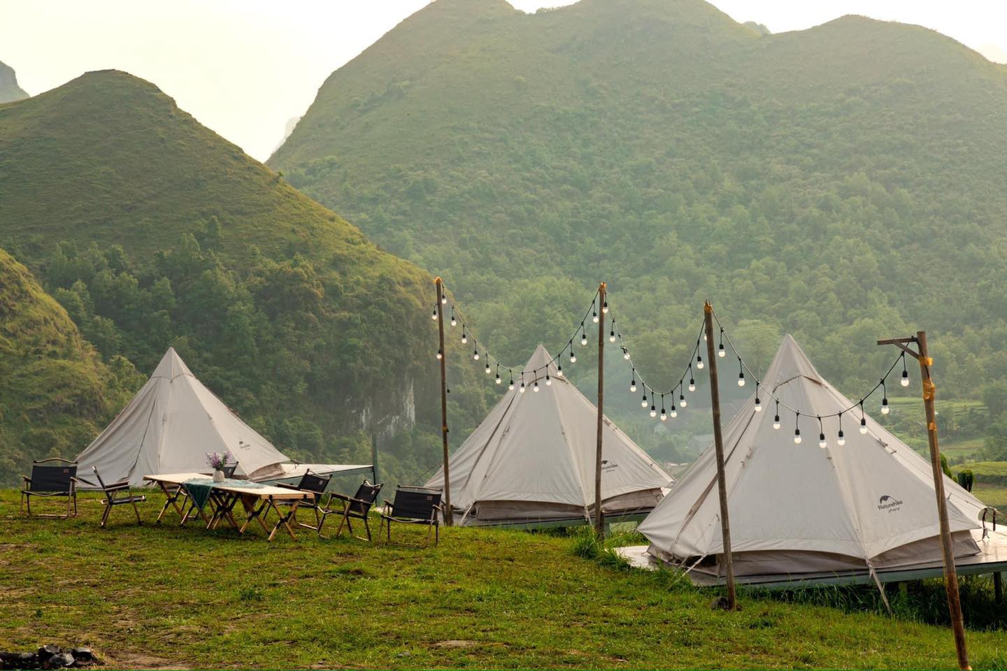 Đồi cỏ Ba Quáng