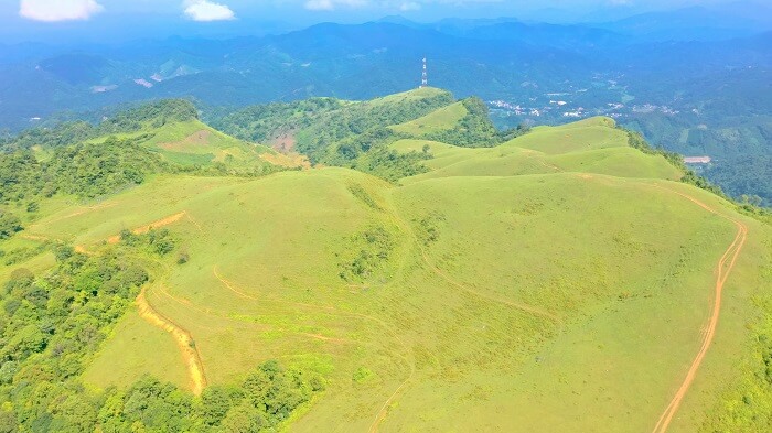 Đồi cỏ Lủng Tráng