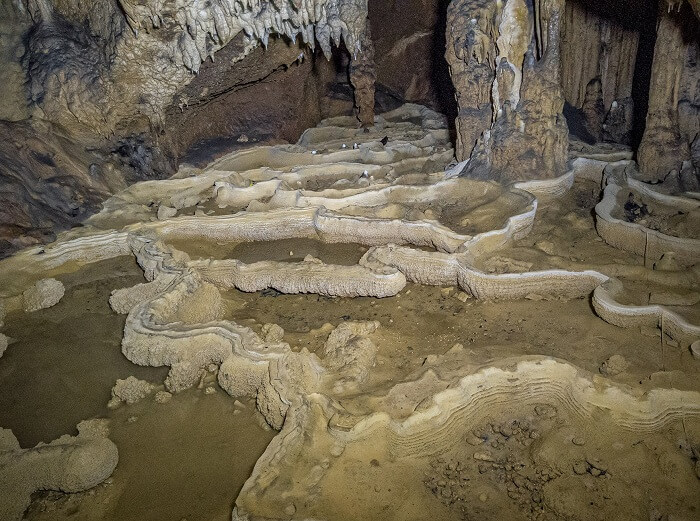 Mẹ thiên nhiên đã kiến tạo nên một hang động đẹp và ấn tượng