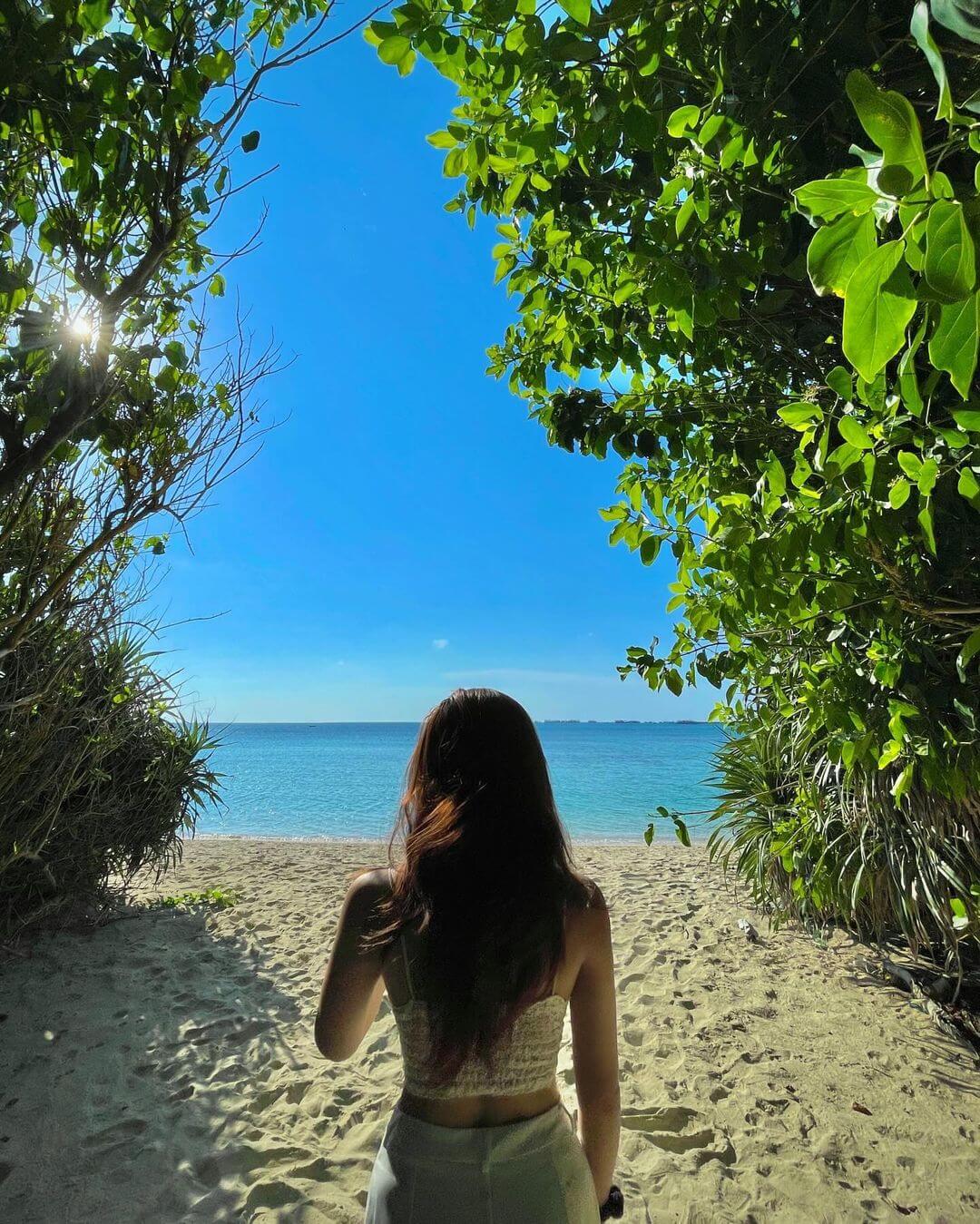 View million likes at Hon Tranh Island