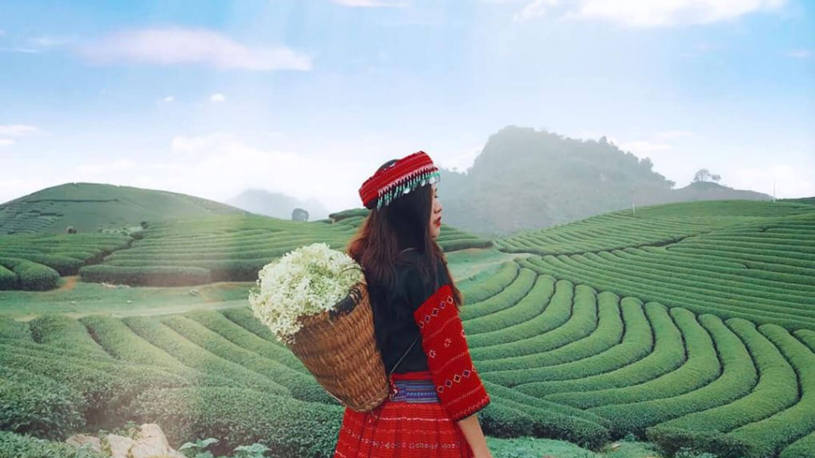 Trải nghiệm vào công việc của những người nông dân tại đây