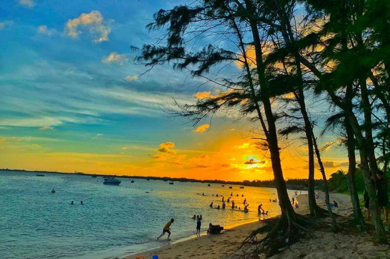 Vịnh Triều Dương