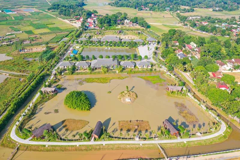 Làng du lịch Yên Trung được xây dựng trên diện tích rất rộng lớn