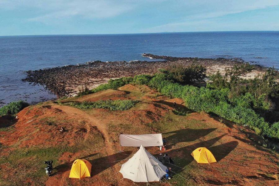Recently, Mui Lay has become one of the favorite check-in and camping places of locals and family traveling by private cars.
