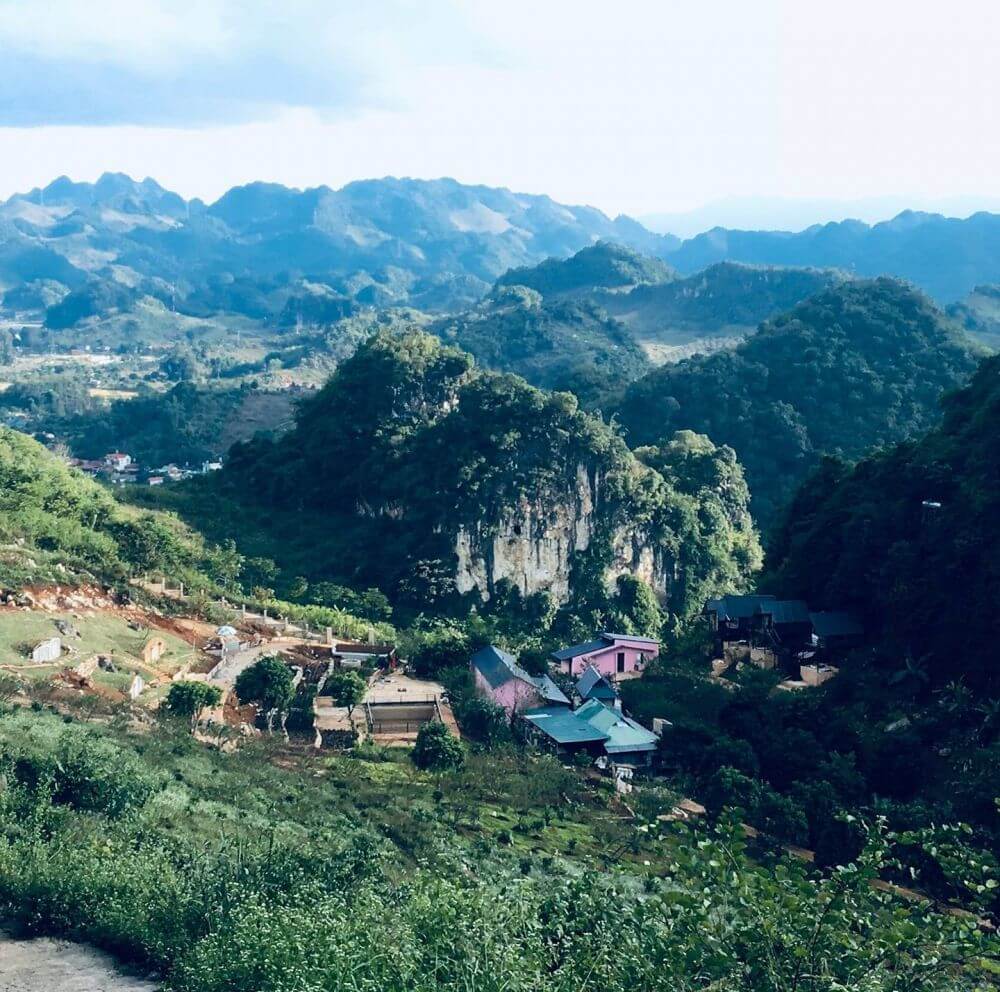 Thung lũng mận Mu Náu