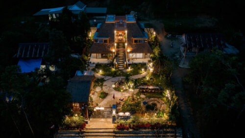 Trọn Vẹn Một Chuyến Đi Tại Hue Crown A Lưới