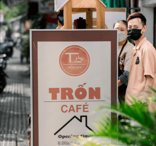 Trốn Cafe: Chút Bình Yên Cũ Kỹ Giữa Lòng Phố Huế