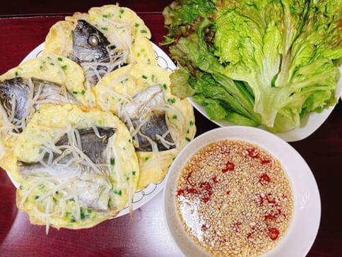 Bánh xèo cá kình: Món đặc sản mạc từ đầm phá Tam Giang