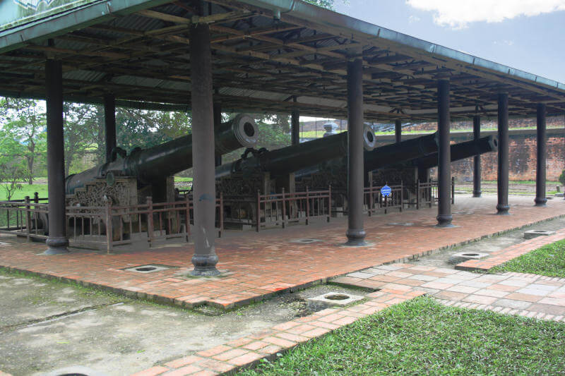 Cửu Vị Thần Công – Biểu Tượng Sức Mạnh Không Thể Phai Mờ Của Cố Đô Huế