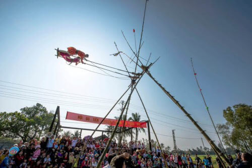 Lễ Hội Đu Tiên Ở Làng Gia Viên: Hơi Thở Mùa Xuân Trên Đỉnh Cao