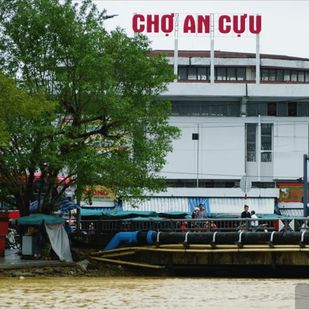 Mua Sắm, Ăn Uống Và Khám Phá Văn Hóa Tại Chợ An Cựu