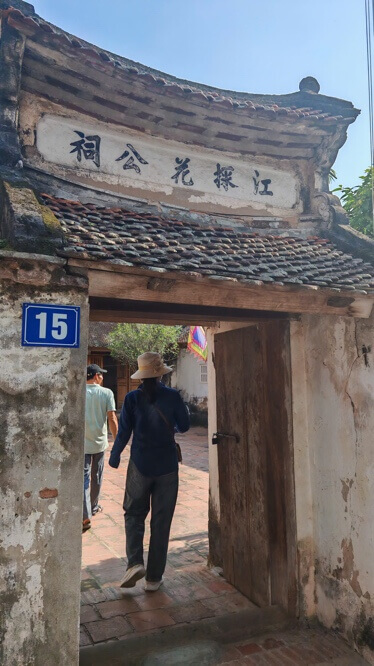 Hoa Giang Van Minh-外務戦線の磁器磁器