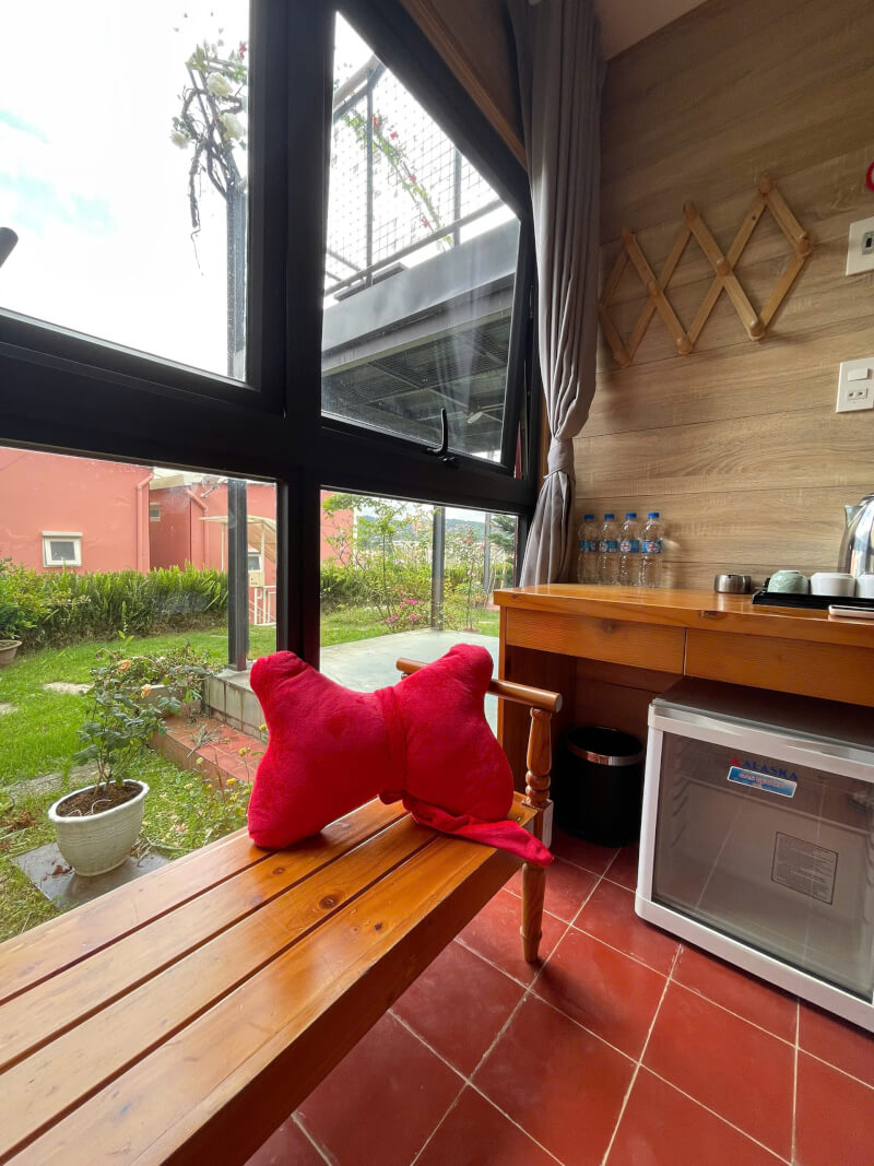 정원 전망이있는 4 중 방