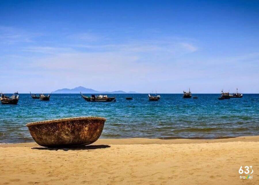 Bãi biển Thanh Bình