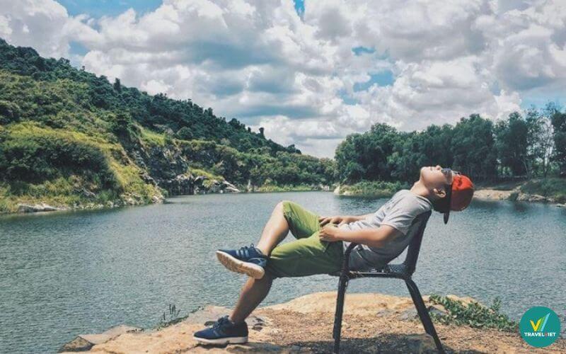 Review Hồ Suối Lam