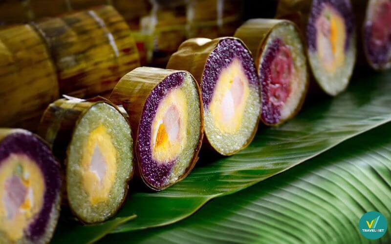 Bánh tét lá cẩm