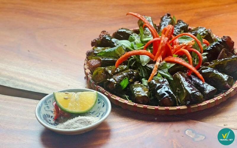 Chả cuốn lá bưởi