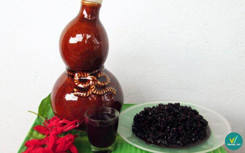 Rượu ngô Sùng Phài