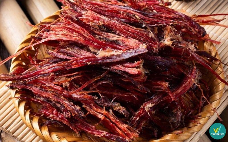 Thịt trâu gác bếp Tuyên Quang