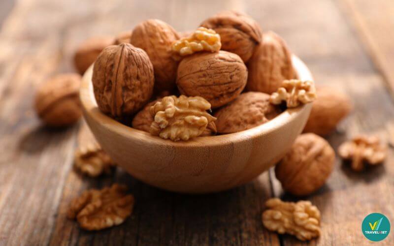 Hạt óc chó rừng