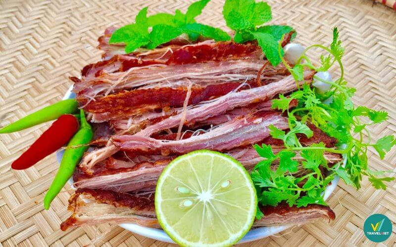 Thịt trâu sấy Lai Châu