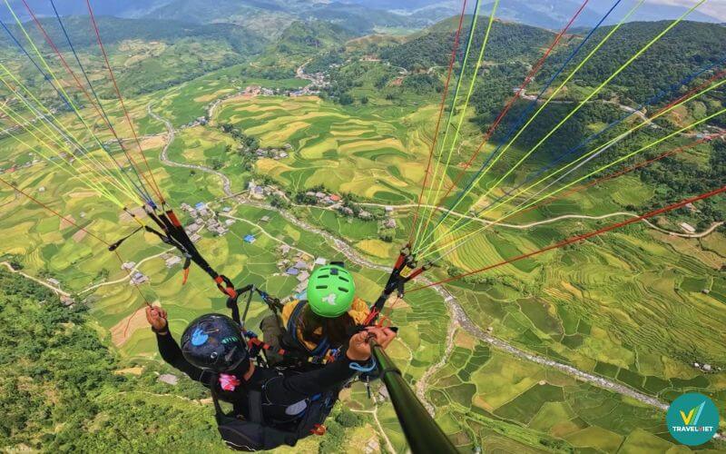 Thời điểm chơi dù lượn lý tưởng nhất ở Việt Nam?