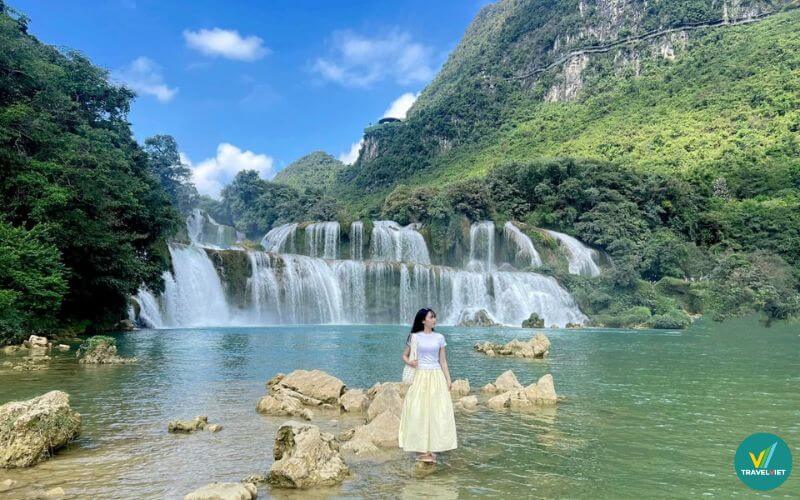 Thưởng ngoại vẻ đẹp kỳ vĩ của thác Bản Giốc