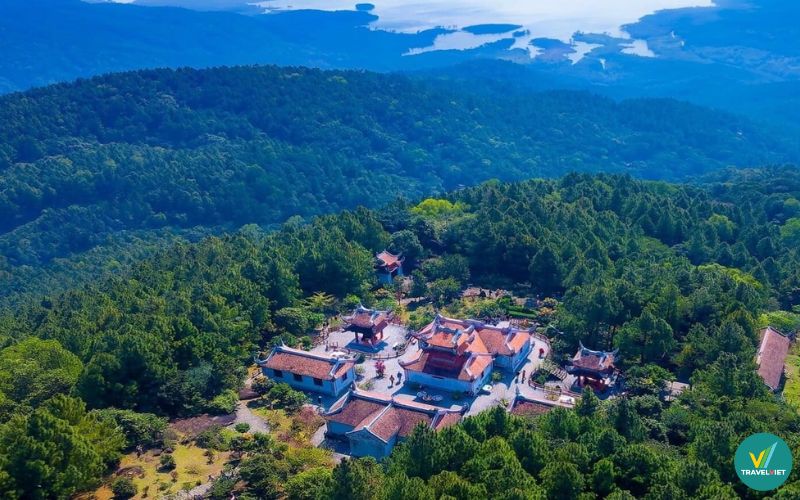 Chinh phục Núi Hồng Lĩnh