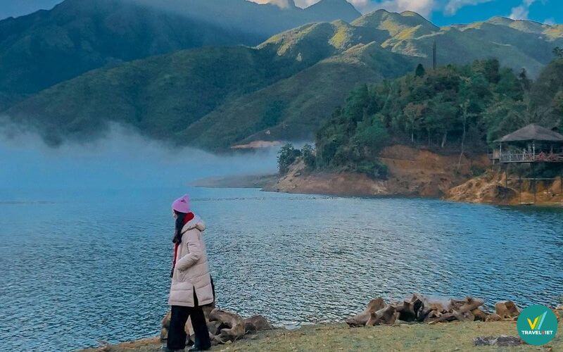 Tham quan hồ Séo Mý Tỷ