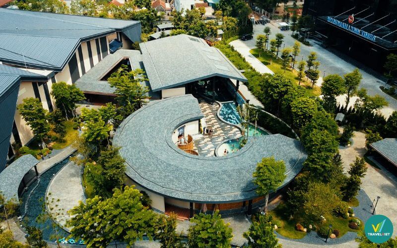 Thư giãn tại Suối khoáng nóng Thanh Thủy