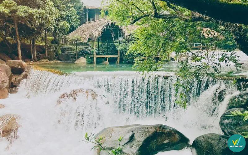 Khu du lịch Suối Lương