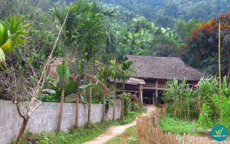 Khu du lịch sinh thái Bản Tuỳ