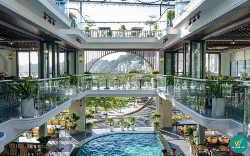 Cat Ba Roza Palace Hotel